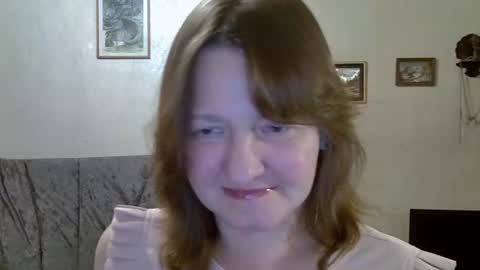 helgacharming online show from May 22, 2026, 11:43 pm