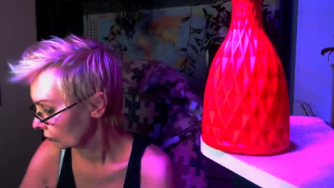 Snapshot of helgahimmele chatting on March 30, 2026, 10:22 pm Helga online show from March 30, 2026, 10:22 pm