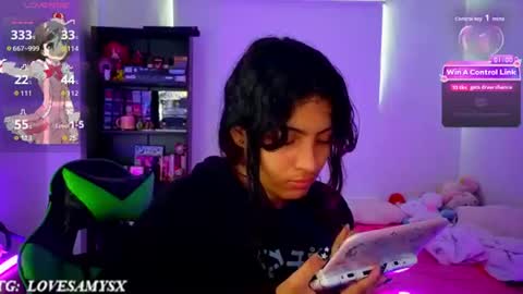 Snapshot of helia_n_amy chatting on June 26, 2026, 3:49 pm Helia Transfem and Amy online show from June 26, 2026, 3:49 pm