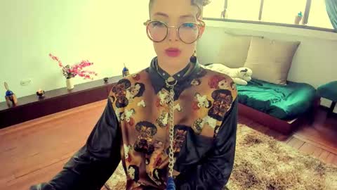 Heliconia online show from February 8, 2026, 3:04 pm