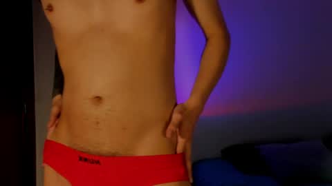 Snapshot of heliero chatting on June 3, 2026, 12:57 am Helio online show from June 3, 2026, 12:57 am