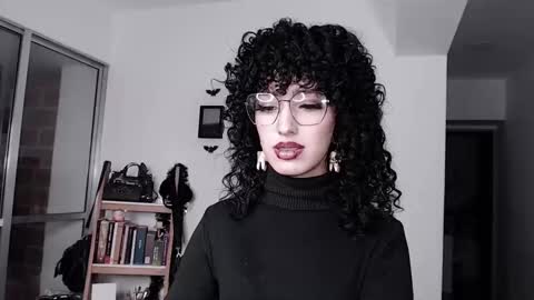 Snapshot of hell_666_xxx chatting on October 31, 2025, 12:44 am cher online show from October 31, 2025, 12:44 am