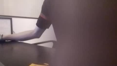 Eros online show from April 16, 2026, 8:48 am