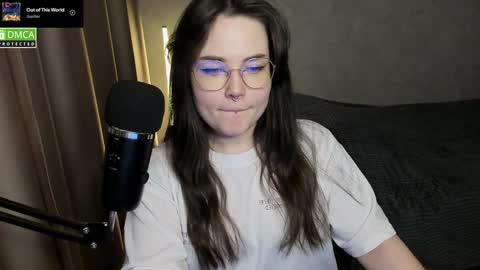 Red online show from January 11, 2025, 9:57 pm