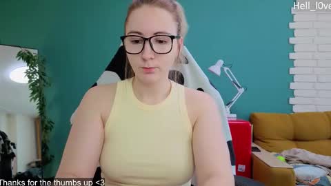 Anastasiia  online show from November 17, 2025, 5:02 am