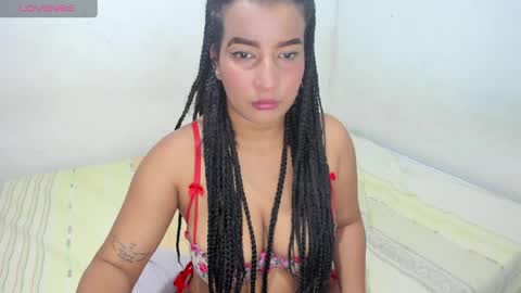 hellen_scot_ online show from May 10, 2026, 1:22 am