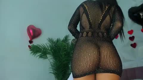 hellen     online show from April 10, 2026, 7:29 pm