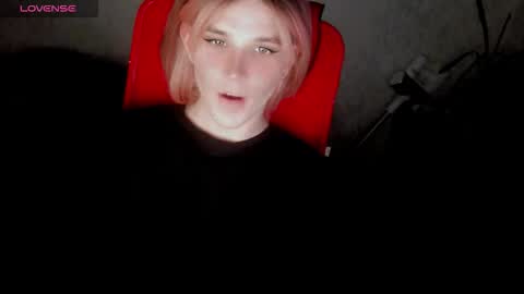 Snapshot of hellenspellman chatting on October 9, 2025, 4:16 pm Helen Spellman online show from October 9, 2025, 4:16 pm