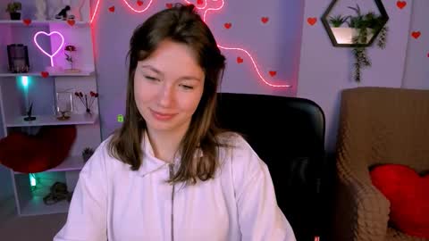 Helli online show from February 11, 2026, 7:41 pm