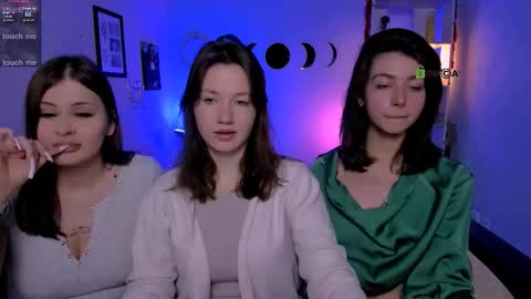 Helli online show from March 1, 2026, 8:11 pm