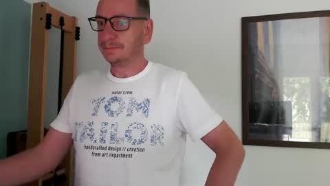 helloitsme7791 online show from June 29, 2026, 10:15 am