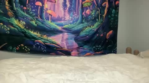 Snapshot of hellok1tty666 chatting on December 21, 2024, 3:14 am Luci online show from December 21, 2024, 3:14 am