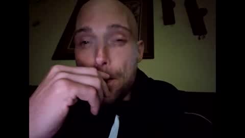 helloladysandgents online show from December 4, 2025, 4:44 am