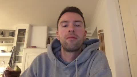 Lucas online show from February 8, 2025, 7:16 pm