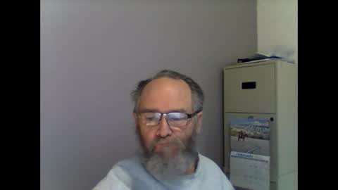 Snapshot of helopilot01 chatting on February 16, 2025, 6:21 pm helopilot01 online show from February 16, 2025, 6:21 pm