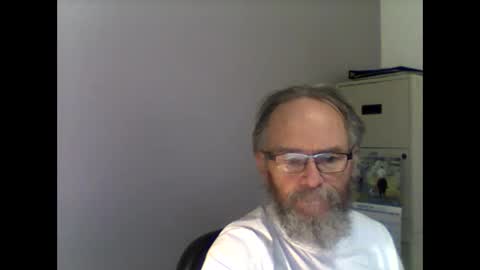 Snapshot of helopilot01 chatting on March 4, 2025, 3:59 pm helopilot01 online show from March 4, 2025, 3:59 pm