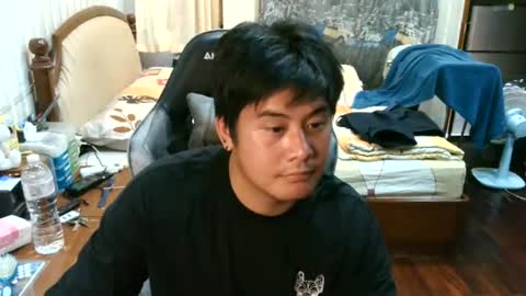 Snapshot of helpforyou69 chatting on July 19, 2026, 9:13 am Sunny online show from July 19, 2026, 9:13 am