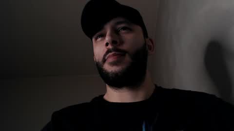 HenryAxe online show from April 11, 2026, 11:03 am