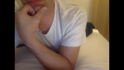 Snapshot of henryhipster chatting on October 24, 2025, 2:02 pm Henryhipster sub spank useme new Europe Twink kiss first fit kinky naughty online show from October 24, 2025, 2:02 pm