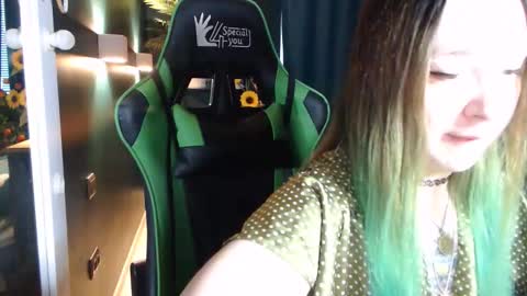 Hentaishiing online show from June 11, 2026, 1:20 pm