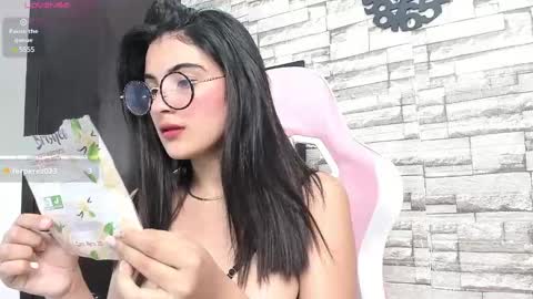 hera_elis online show from January 13, 2025, 7:53 pm