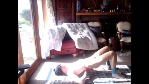 herakiss online show from December 1, 2025, 9:20 pm