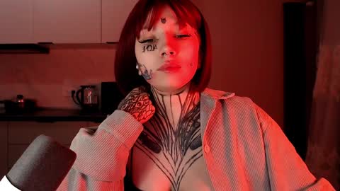 Snapshot of herbal_helpmepls chatting on February 8, 2025, 7:38 pm dirty Diana online show from February 8, 2025, 7:38 pm