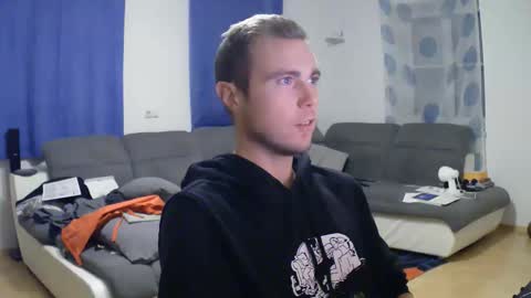 John Pearl online show from October 29, 2025, 8:43 pm