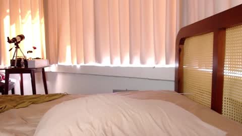 Snapshot of hercules__ chatting on January 5, 2025, 5:41 am Gregblonde Alextattoo online show from January 5, 2025, 5:41 am