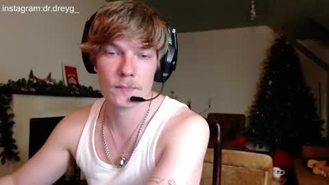 Snapshot of hercules__ chatting on January 14, 2025, 4:29 pm Gregblonde Alextattoo online show from January 14, 2025, 4:29 pm