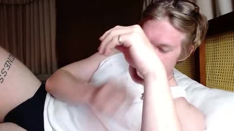 Snapshot of hercules__ chatting on February 18, 2025, 2:27 pm Gregblonde Alextattoo online show from February 18, 2025, 2:27 pm