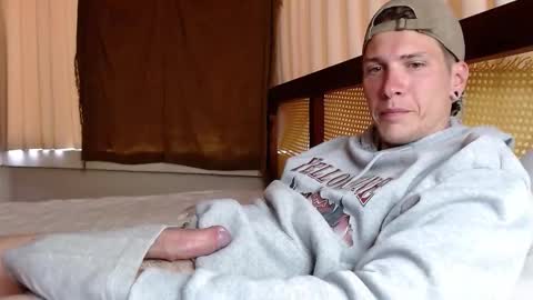 Snapshot of hercules__ chatting on March 3, 2025, 1:10 am Gregblonde Alextattoo online show from March 3, 2025, 1:10 am