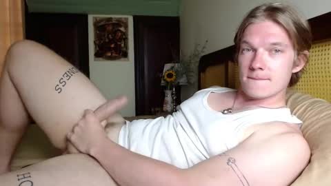 Snapshot of hercules__ chatting on March 8, 2025, 6:32 am Gregblonde Alextattoo online show from March 8, 2025, 6:32 am