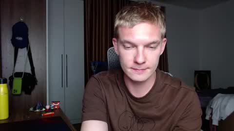 Snapshot of hercules__ chatting on September 14, 2025, 2:49 pm Gregblonde Alextattoo online show from September 14, 2025, 2:49 pm