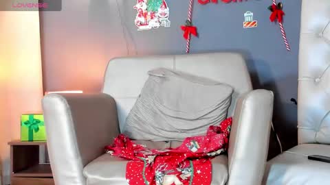 Snapshot of herculeswheeler chatting on December 19, 2024, 8:34 pm Hercules online show from December 19, 2024, 8:34 pm