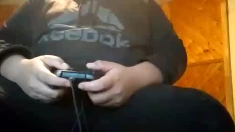 Snapshot of hereforbootyyy chatting on December 3, 2024, 10:50 am Hereforbootyyyy online show from December 3, 2024, 10:50 am