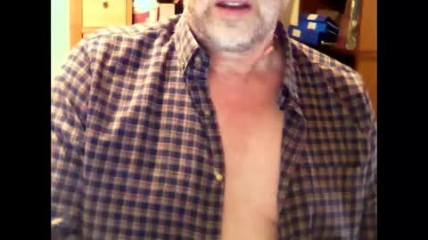 Snapshot of hereford66 chatting on March 11, 2025, 1:45 pm hereford66 online show from March 11, 2025, 1:45 pm