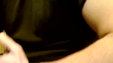 Snapshot of heretost chatting on January 15, 2025, 11:40 pm mr D online show from January 15, 2025, 11:40 pm