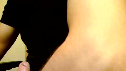 Snapshot of heretost chatting on November 28, 2025, 11:13 am mr D online show from November 28, 2025, 11:13 am