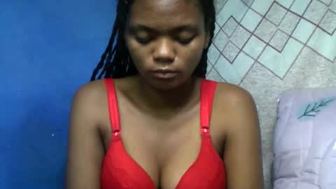 herisse01 online show from May 4, 2026, 9:22 pm