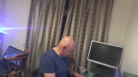 Snapshot of hermeneutika chatting on January 8, 2025, 5:59 am mature online show from January 8, 2025, 5:59 am