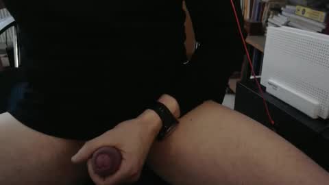 hero0111 online show from February 20, 2026, 2:17 pm