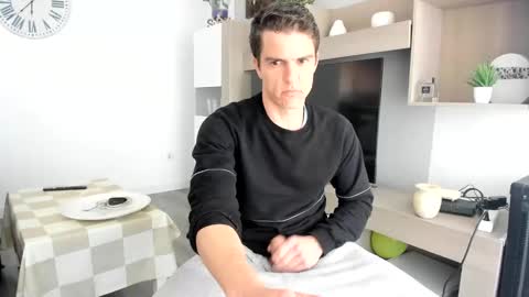 Snapshot of heterooli chatting on February 7, 2025, 1:43 pm heterooli online show from February 7, 2025, 1:43 pm