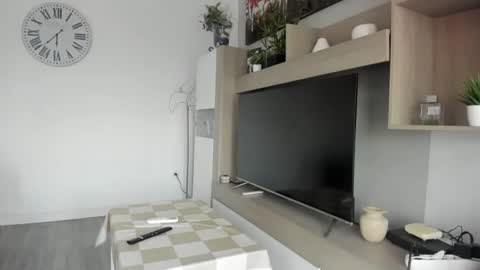 Snapshot of heterooli chatting on February 15, 2025, 4:12 pm heterooli online show from February 15, 2025, 4:12 pm