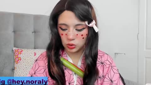 Snapshot of hey_noraly chatting on February 14, 2025, 2:12 pm Noraly online show from February 14, 2025, 2:12 pm