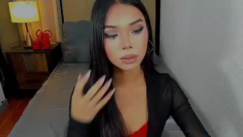Snapshot of heyitsafira chatting on July 15, 2026, 8:47 pm SAFIRA 3 online show from July 15, 2026, 8:47 pm