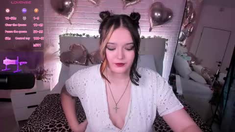 Snapshot of heymarybaby chatting on November 2, 2025, 8:17 am Amazing Mary online show from November 2, 2025, 8:17 am