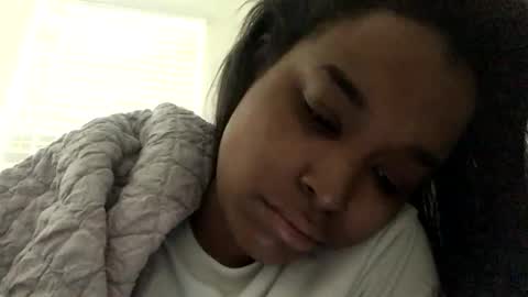 Snapshot of heyyou301990 chatting on November 8, 2025, 2:17 pm heyyou301990 online show from November 8, 2025, 2:17 pm