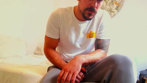 highnightz online show from September 13, 2025, 9:53 am