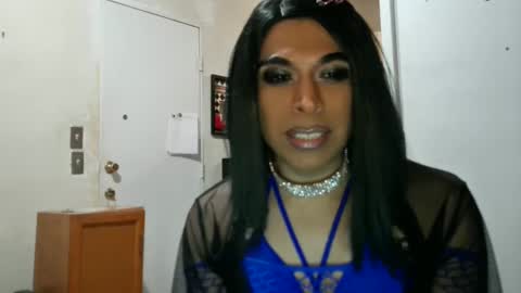 Snapshot of hihheelstranny chatting on February 2, 2025, 8:57 am hihheelstranny online show from February 2, 2025, 8:57 am